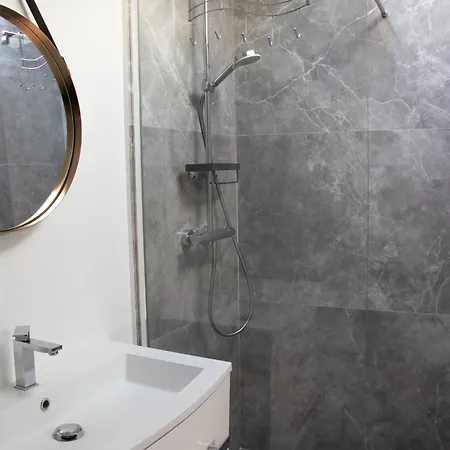 Cosy Vieil Apartament Antibes